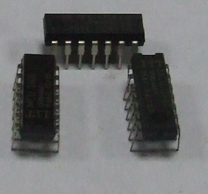 MCU 2600 CIRCUITO INTEGRATO ORIGINALE GERMANY MCU2600 MCU 2600 CIRCUITO INTEGRATO ORIGINALE GERMANY MCU2600